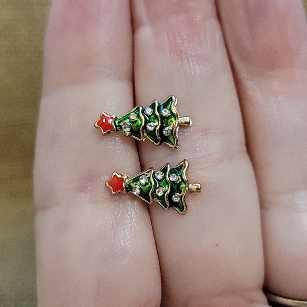 🔥LAST PAIR🔥 ENAMEL SHIMMER HOLIDAY TREE STUD EARRINGS